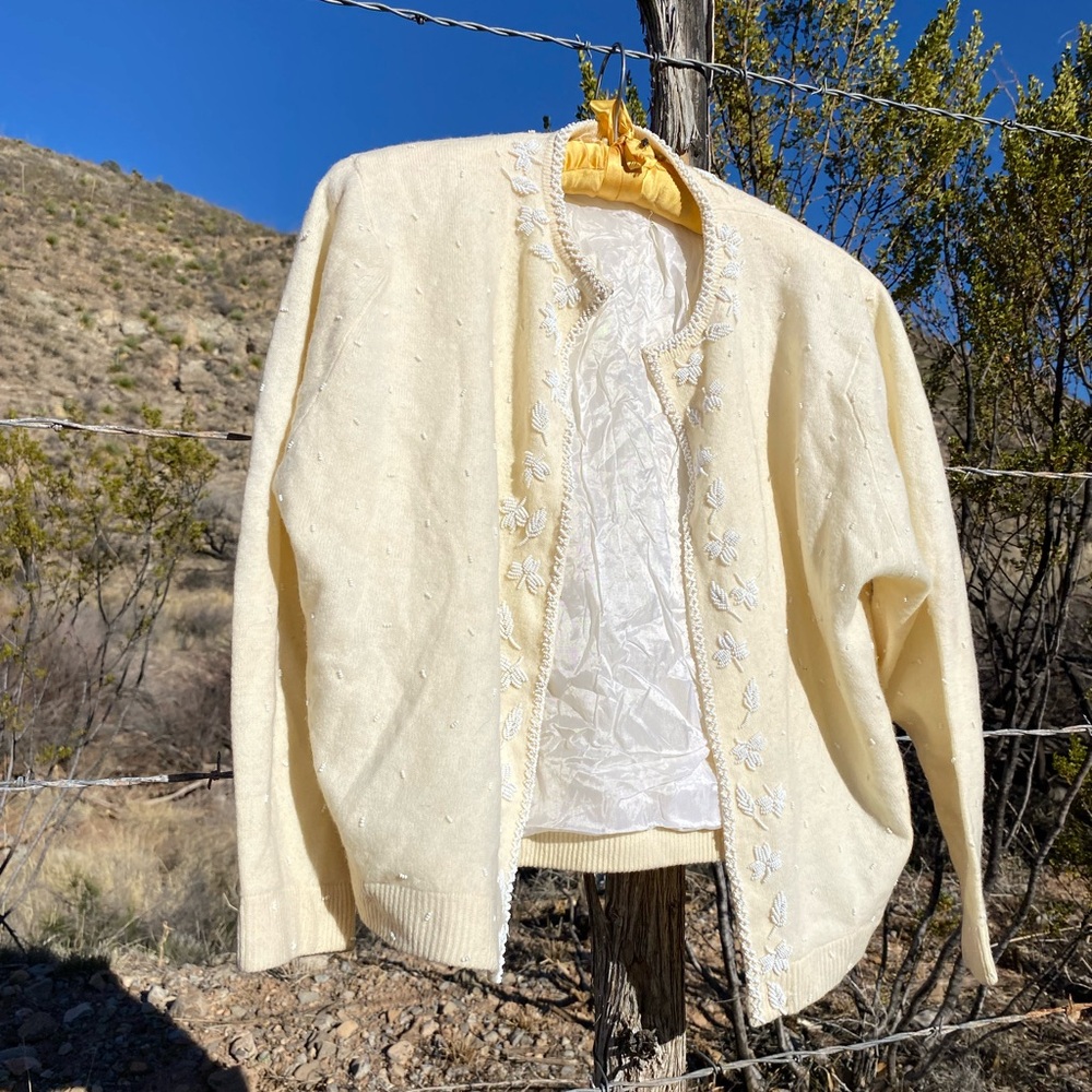 Vintage 50s Beaded Cardigan - Picture 2 of 10